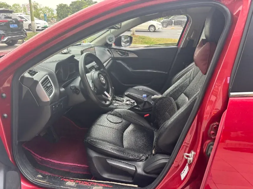 2017 Mazda 3 Axela 1.5L 117HP L4 6AT,autocango,china used car exporter,china ev exporter,chinese used car exporter,chinese used ev exporter