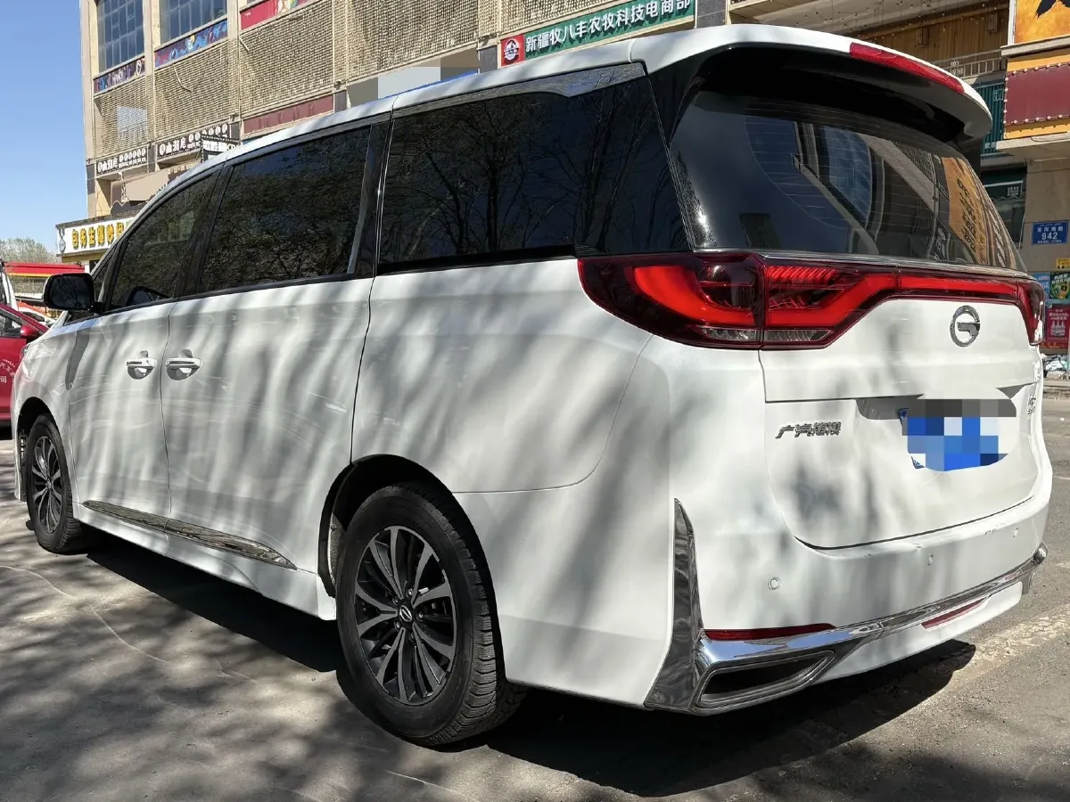 2023 GAC Trumpchi M8 2.0T 252HP L4 8AT,autocango,china used car exporter,china ev exporter,chinese used car exporter,chinese used ev exporter