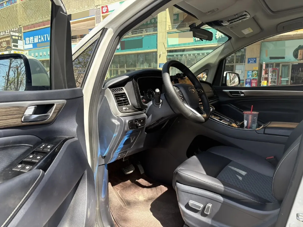 2023 GAC Trumpchi M8 2.0T 252HP L4 8AT,autocango,china used car exporter,china ev exporter,chinese used car exporter,chinese used ev exporter