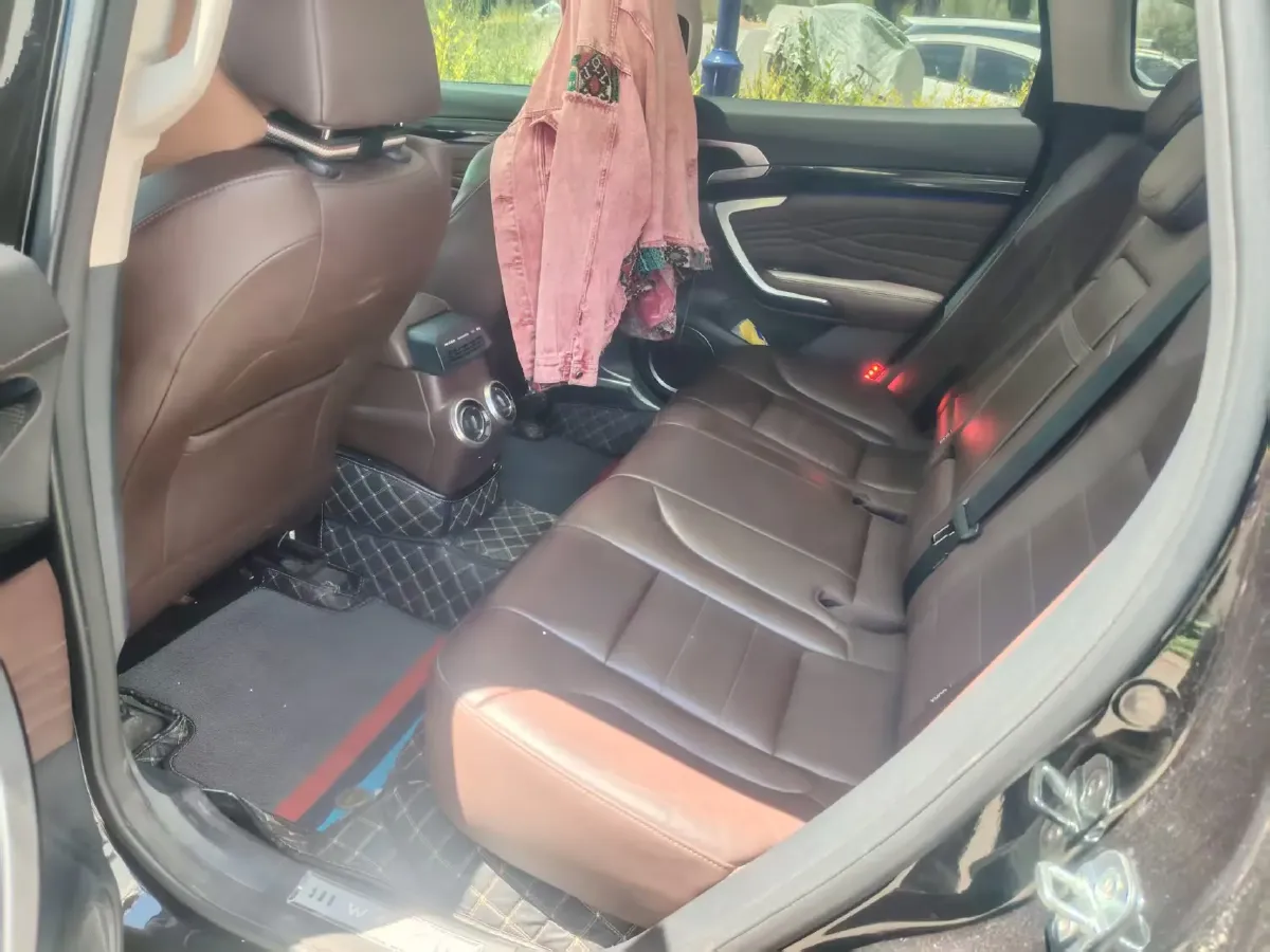 2018 WEY P8 2.0T 234HP L4 6DCT PHEV 12.96KWH,autocango,china used car exporter,china ev exporter,chinese used car exporter,chinese used ev exporter