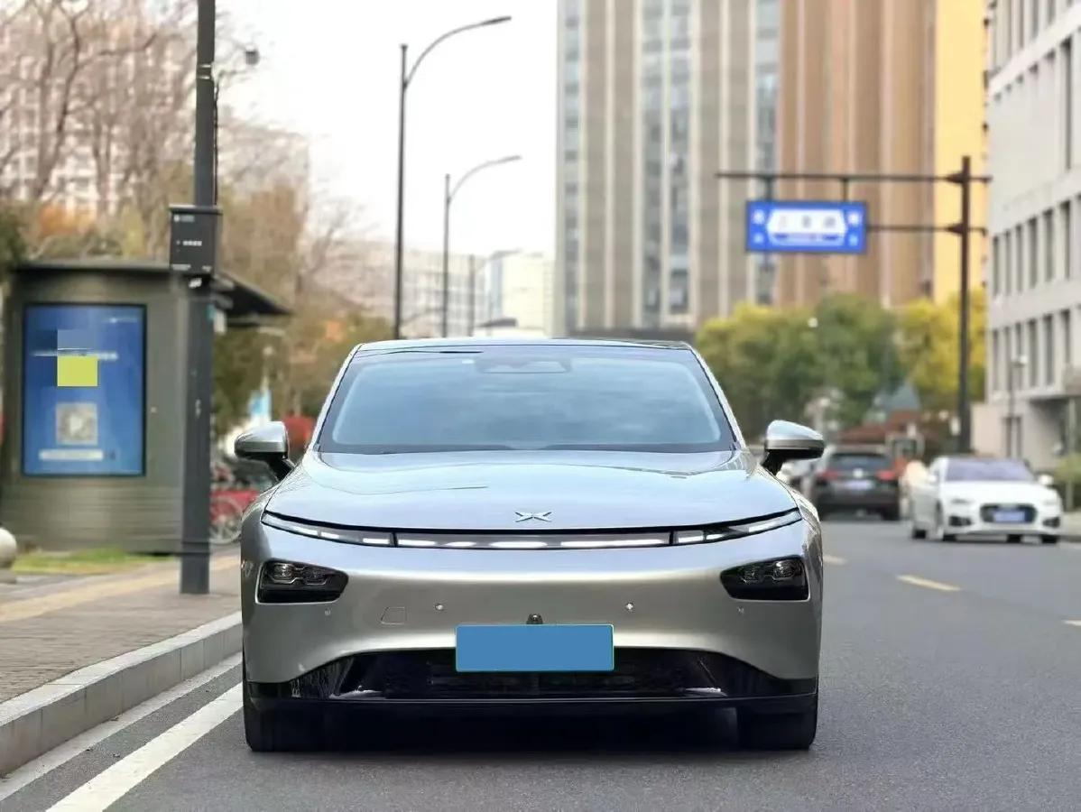 2020 DS 7 1.6T 215HP L4 8AT,autocango,china used car exporter,china ev exporter,chinese used car exporter,chinese used ev exporter