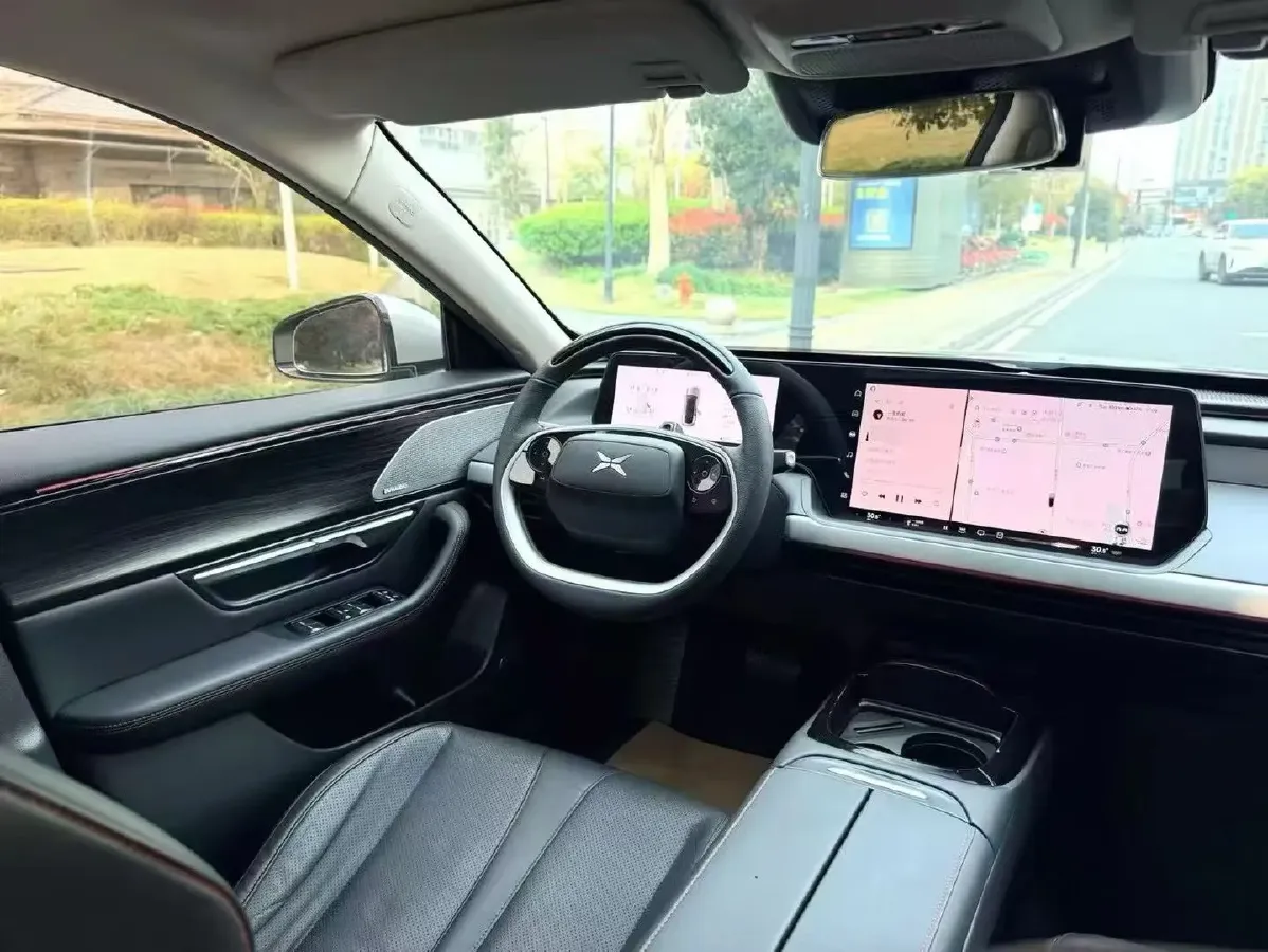 2020 DS 7 1.6T 215HP L4 8AT,autocango,china used car exporter,china ev exporter,chinese used car exporter,chinese used ev exporter