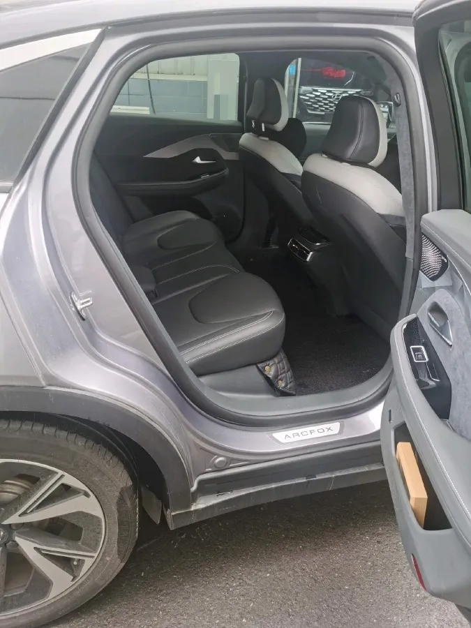 2021 ARCFOX αS BEV 94.5KWH,autocango,china used car exporter,china ev exporter,chinese used car exporter,chinese used ev exporter