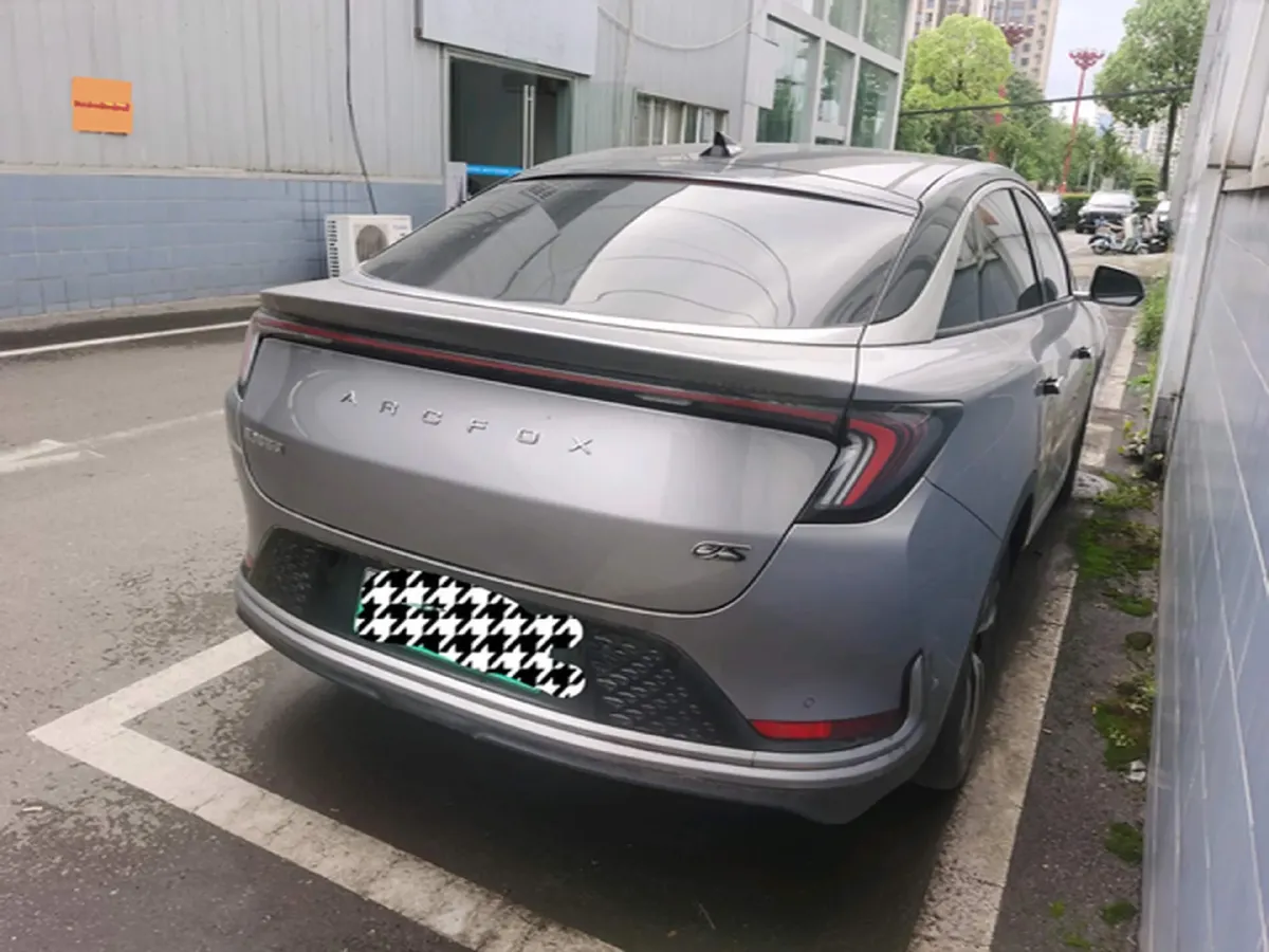 2021 ARCFOX αS BEV 94.5KWH,autocango,china used car exporter,china ev exporter,chinese used car exporter,chinese used ev exporter