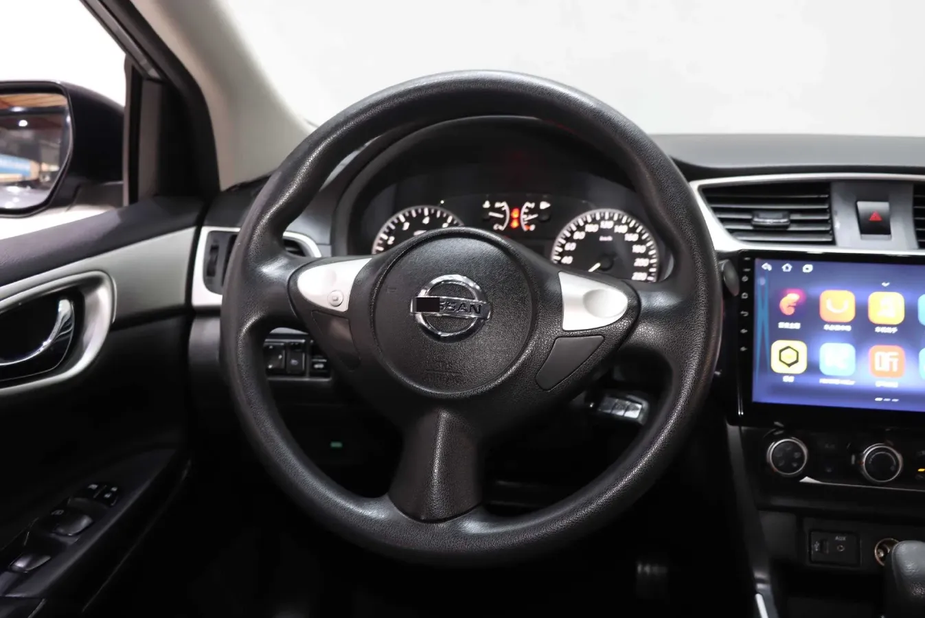 2019 Nissan Sylphy 1.6L 126HP L4 CVT,autocango,china used car exporter,china ev exporter,chinese used car exporter,chinese used ev exporter