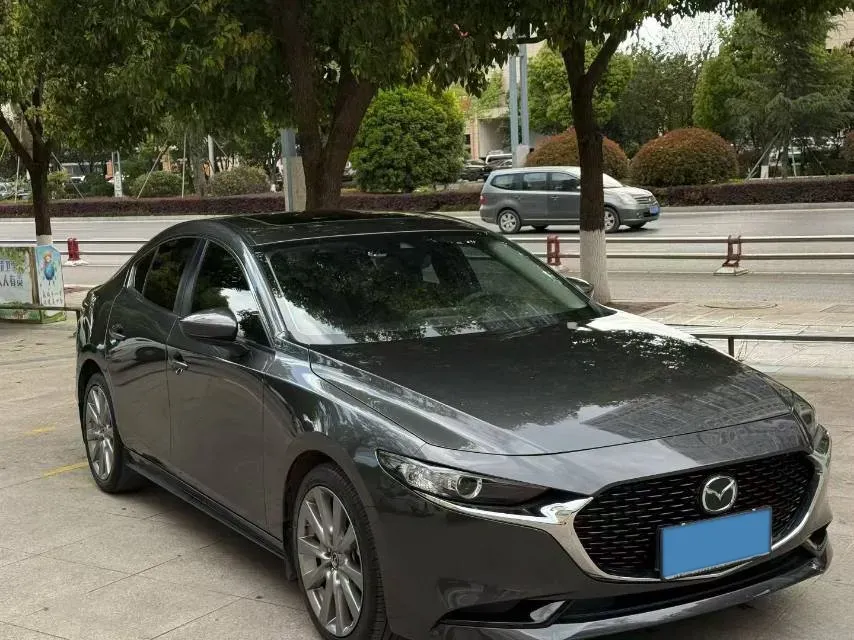 2022 Mazda 3 Axela 2.0L 158HP L4 6AT,autocango,china used car exporter,china ev exporter,chinese used car exporter,chinese used ev exporter