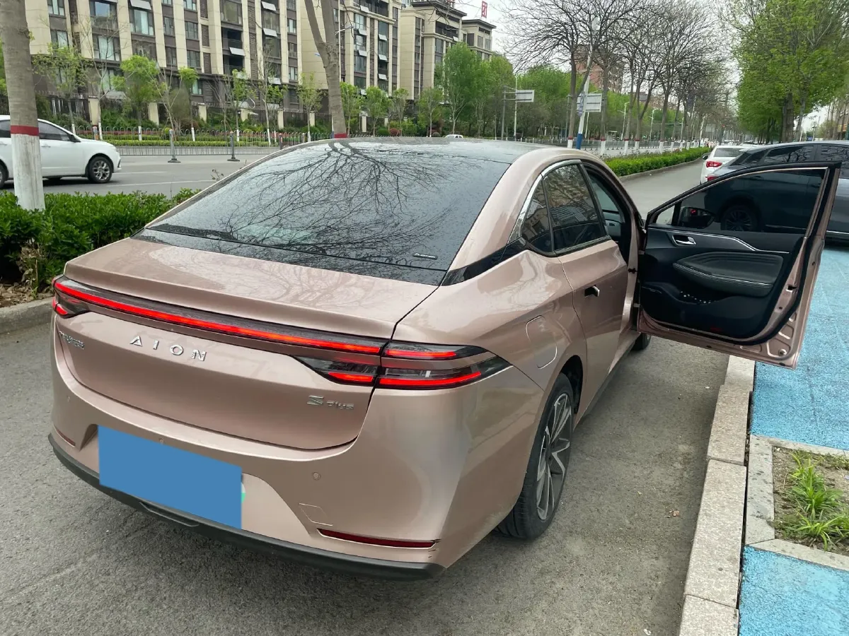 2022 LYNK&CO 02 2.0T 190HP L4 7DCT,autocango,china used car exporter,china ev exporter,chinese used car exporter,chinese used ev exporter