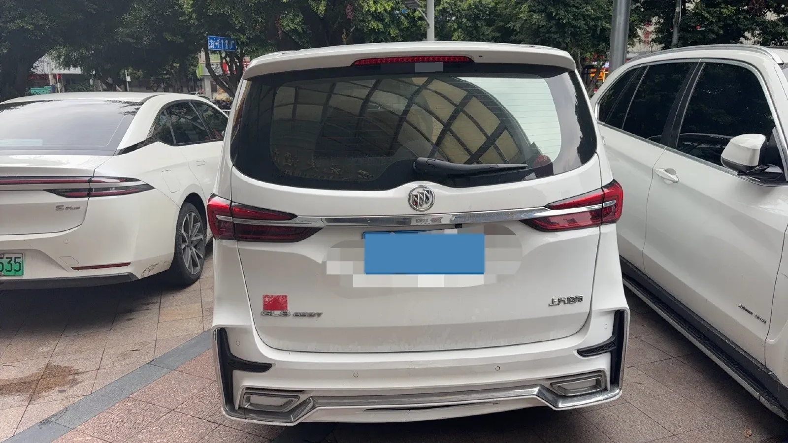 2021 Buick GL8 2.0T 237HP L4 9AT,autocango,china used car exporter,china ev exporter,chinese used car exporter,chinese used ev exporter