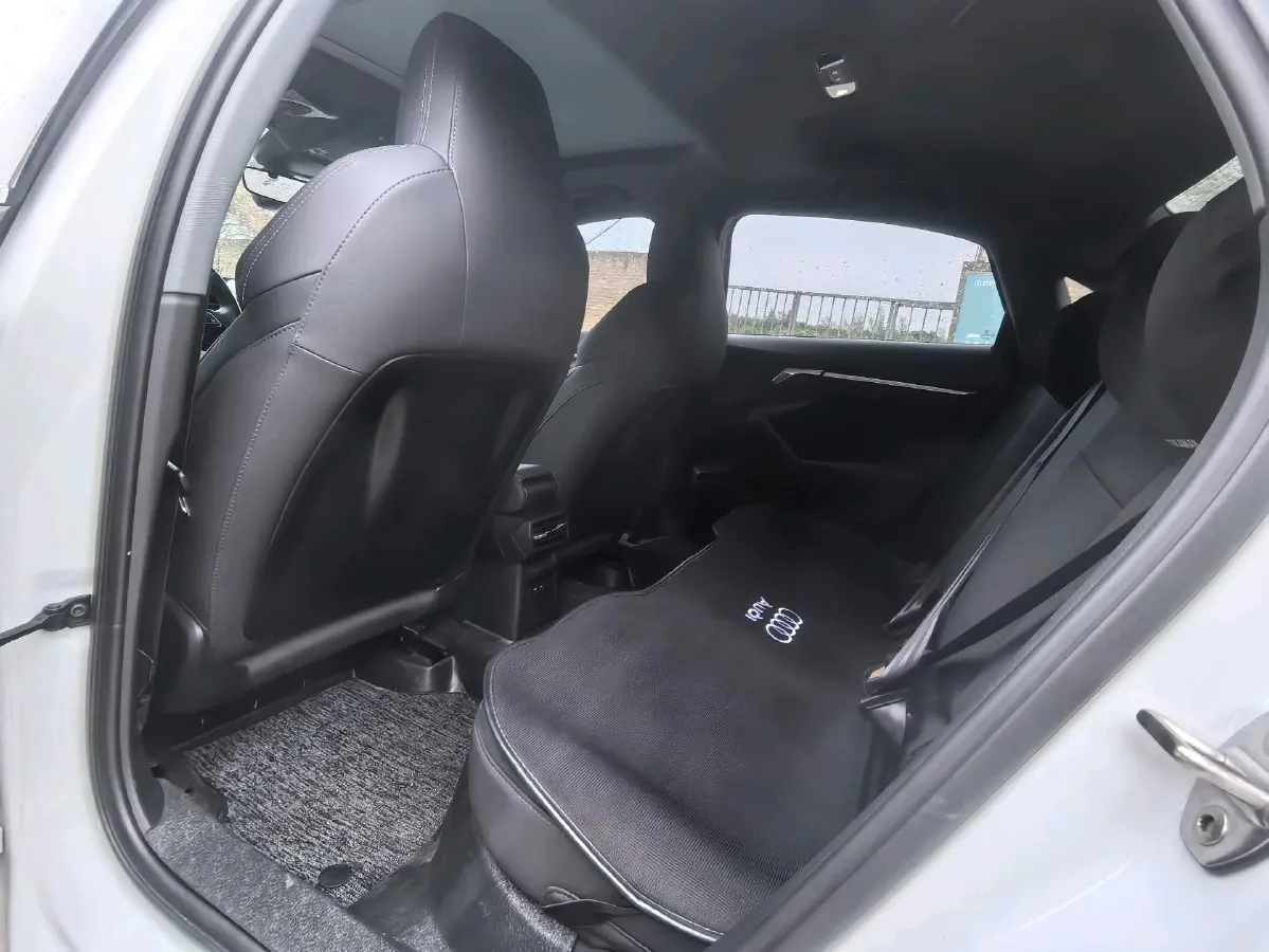 2022 Audi A3 1.4T 150HP L4 7DCT,autocango,china used car exporter,china ev exporter,chinese used car exporter,chinese used ev exporter