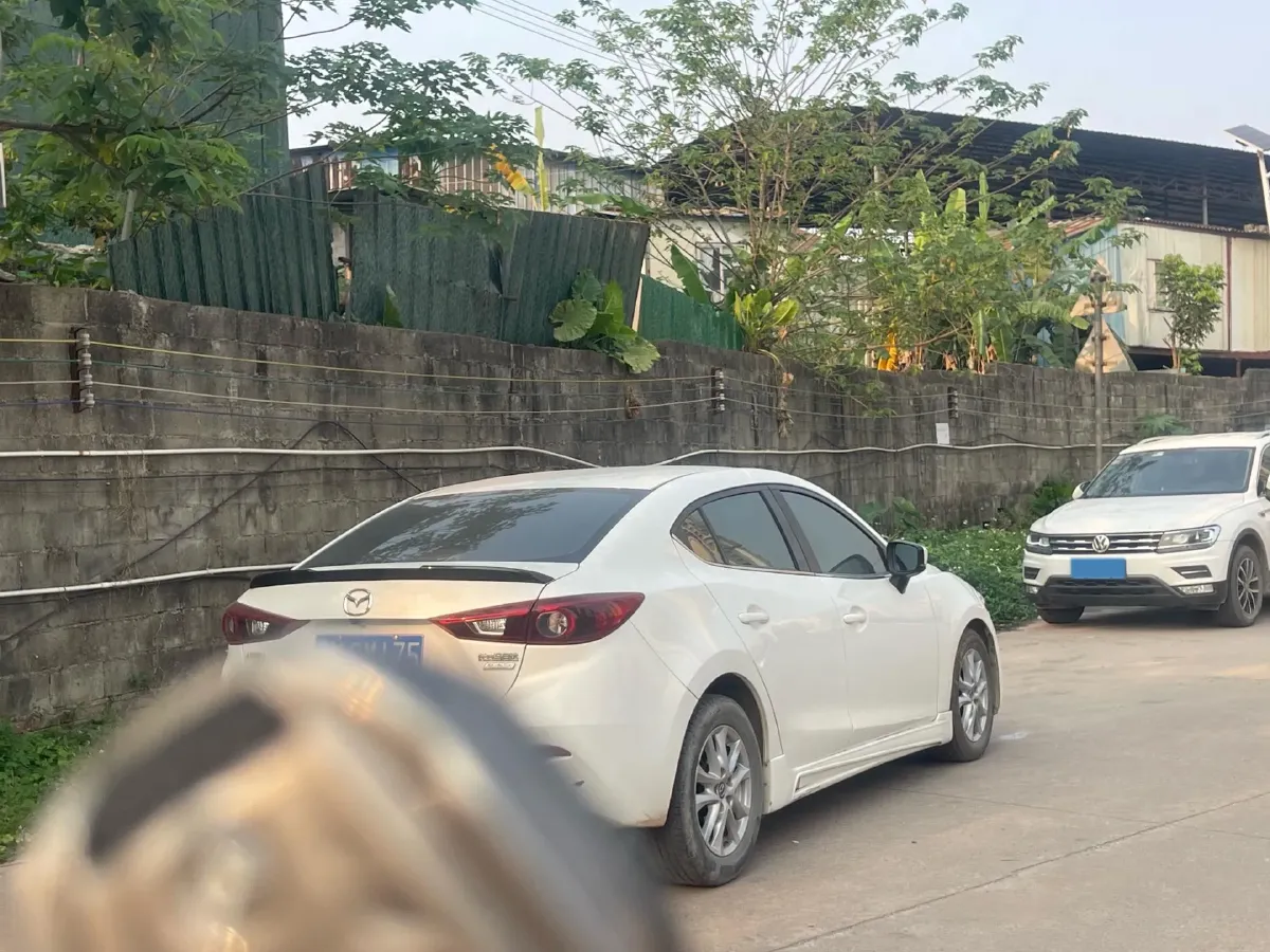 2017 Mazda 3 Axela 1.5L 117HP L4 6AT,autocango,china used car exporter,china ev exporter,chinese used car exporter,chinese used ev exporter