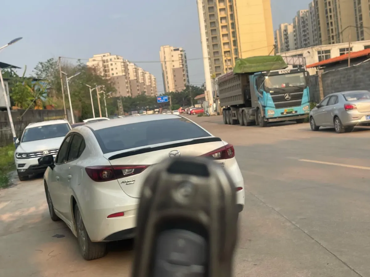 2017 Mazda 3 Axela 1.5L 117HP L4 6AT,autocango,china used car exporter,china ev exporter,chinese used car exporter,chinese used ev exporter