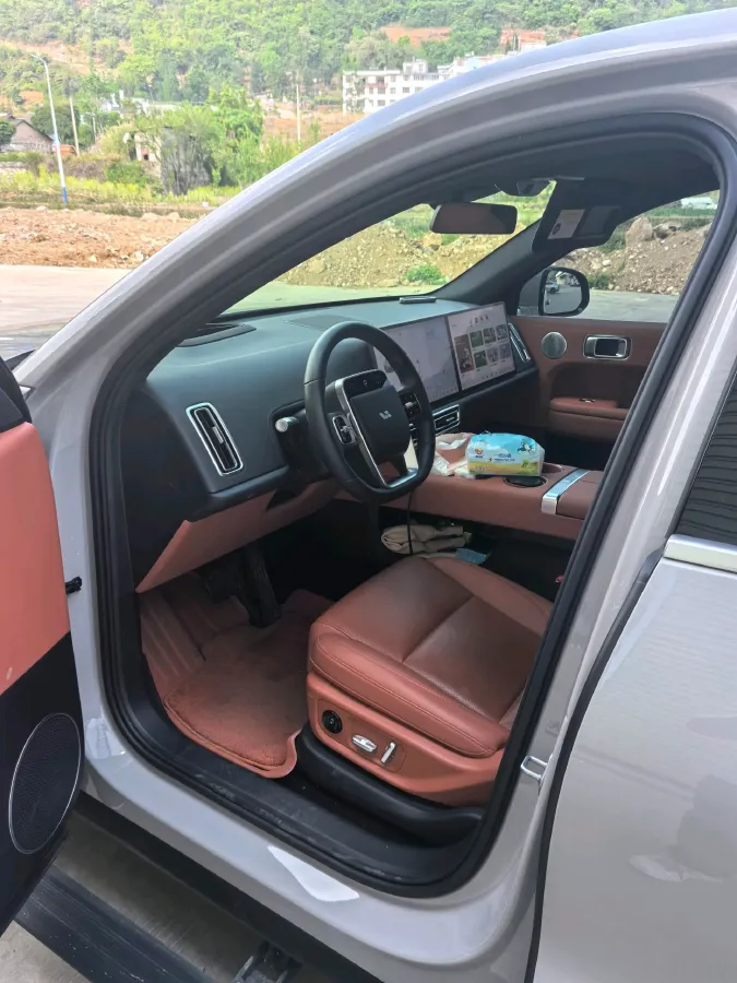 2024 Li L6 Range Extended 154HP L4 REEV 36.8KWH,autocango,china used car exporter,china ev exporter,chinese used car exporter,chinese used ev exporter