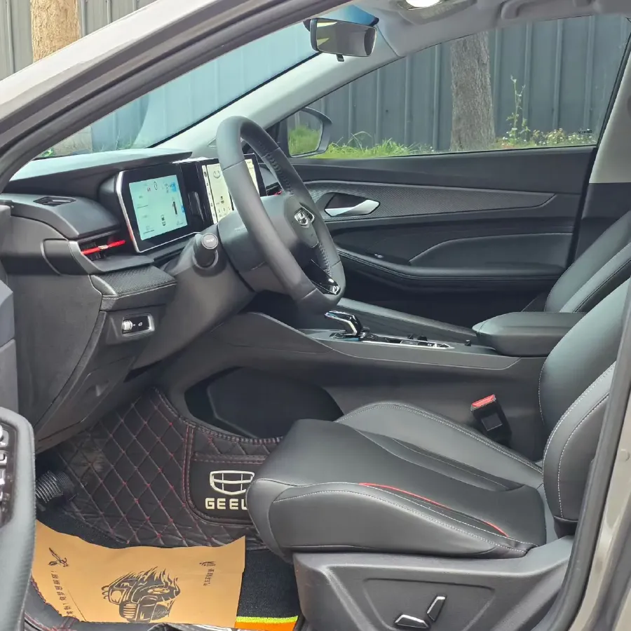 2022 Geely Binray 1.5T 181HP L4 7DCT,autocango,china used car exporter,china ev exporter,chinese used car exporter,chinese used ev exporter