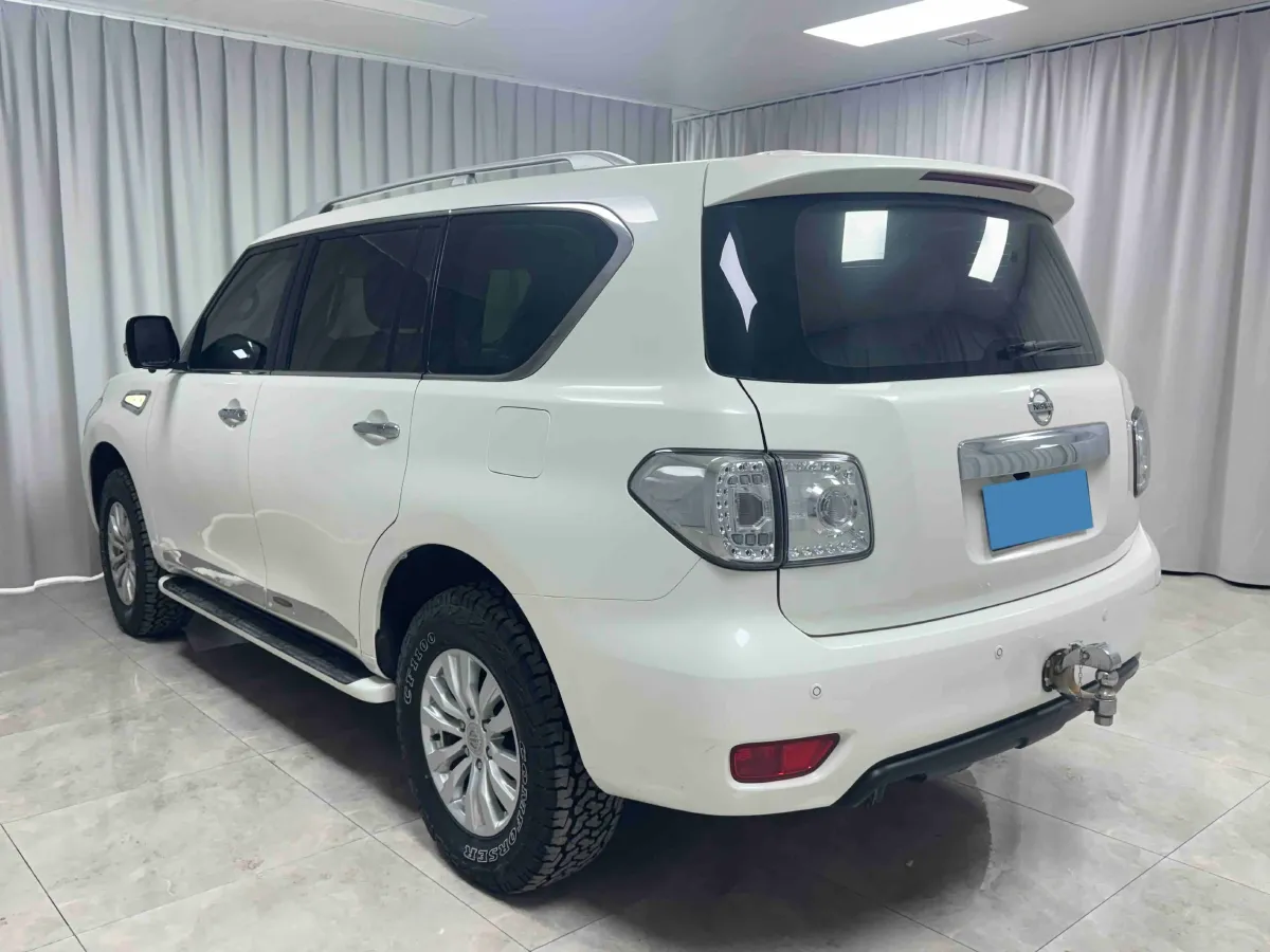 2018 Nissan Patrol 4.0L 279HP V6 7AT,autocango,china used car exporter,china ev exporter,chinese used car exporter,chinese used ev exporter