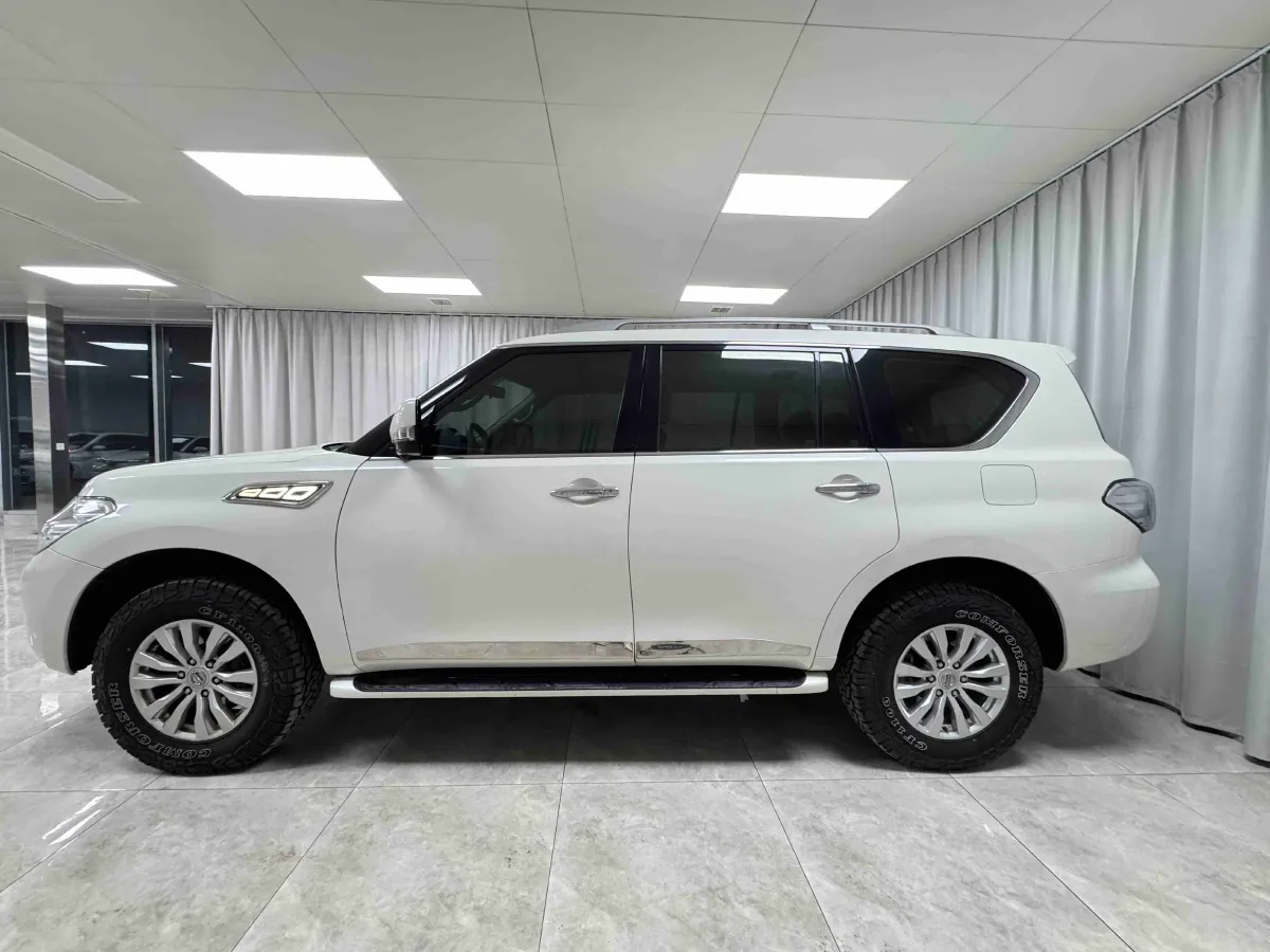 2018 Nissan Patrol 4.0L 279HP V6 7AT,autocango,china used car exporter,china ev exporter,chinese used car exporter,chinese used ev exporter