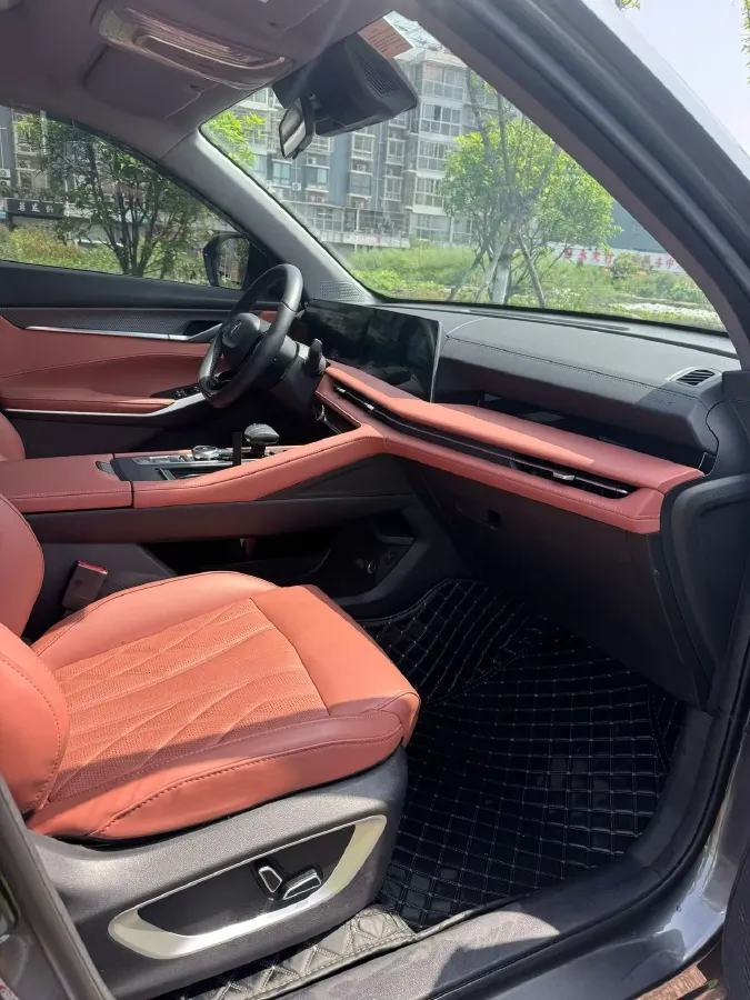 2024 ChangAn CS75 Plus 1.5T 188HP L4 8AT,autocango,china used car exporter,china ev exporter,chinese used car exporter,chinese used ev exporter