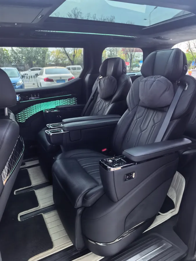 2022 Zeekr 009 BEV 116KWH,autocango,china used car exporter,china ev exporter,chinese used car exporter,chinese used ev exporter