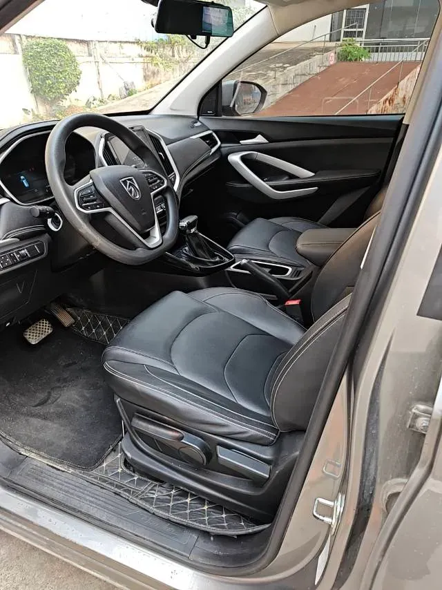 2020 BaoJun RC-5 1.5T 147HP L4 CVT,autocango,china used car exporter,china ev exporter,chinese used car exporter,chinese used ev exporter