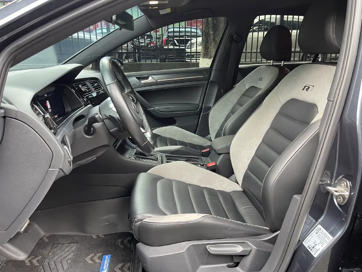 2020 Volkswagen Golf 1.4T 150HP L4 7DCT,autocango,china used car exporter,china ev exporter,chinese used car exporter,chinese used ev exporter