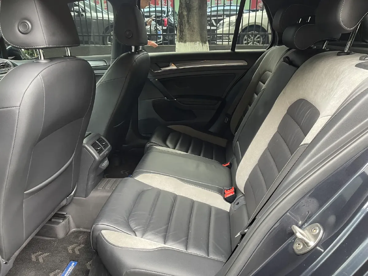 2020 Volkswagen Golf 1.4T 150HP L4 7DCT,autocango,china used car exporter,china ev exporter,chinese used car exporter,chinese used ev exporter