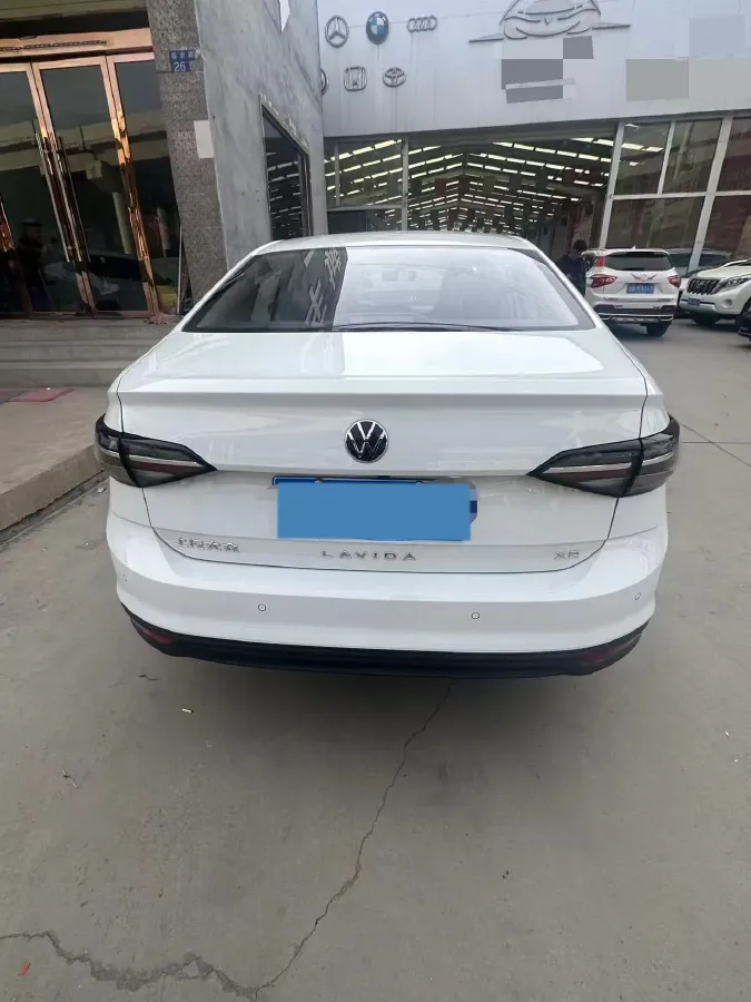 2025 Volkswagen Lavida 1.5L 110HP L4 6AT,autocango,china used car exporter,china ev exporter,chinese used car exporter,chinese used ev exporter