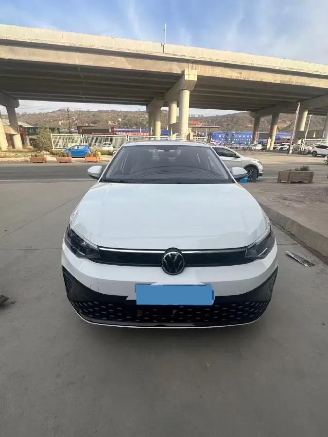 2025 Volkswagen Lavida 1.5L 110HP L4 6AT,autocango,china used car exporter,china ev exporter,chinese used car exporter,chinese used ev exporter