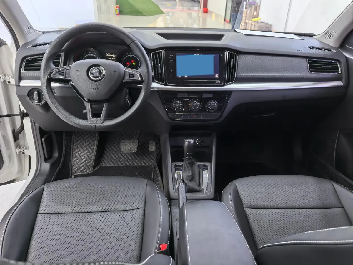 2020 Skoda Kamiq 1.5L 112HP L4 6AT,autocango,china used car exporter,china ev exporter,chinese used car exporter,chinese used ev exporter