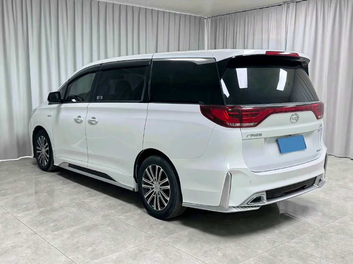 2021 GAC Trumpchi M8 2.0T 252HP L4 8AT,autocango,china used car exporter,china ev exporter,chinese used car exporter,chinese used ev exporter