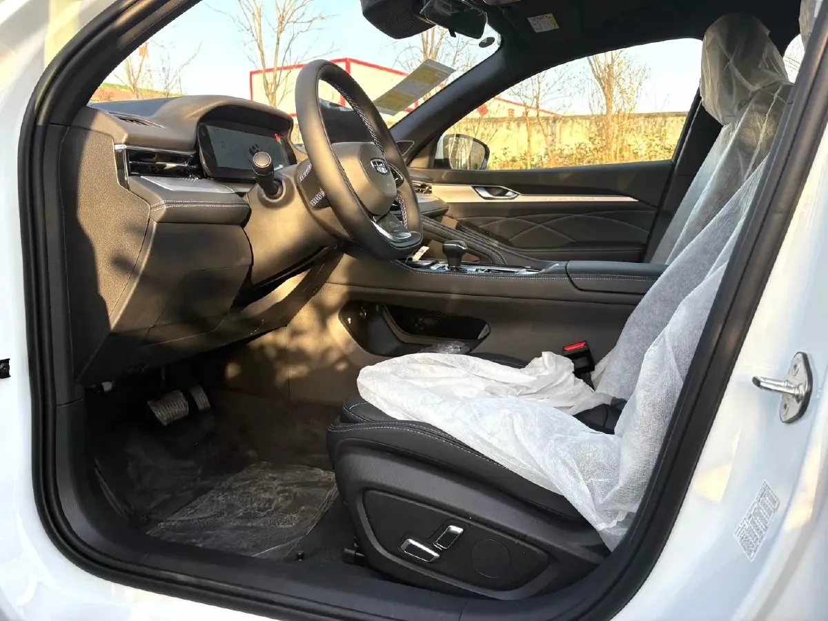 2026 Geely Preface 1.5T 181HP L4 7DCT,autocango,china used car exporter,china ev exporter,chinese used car exporter,chinese used ev exporter