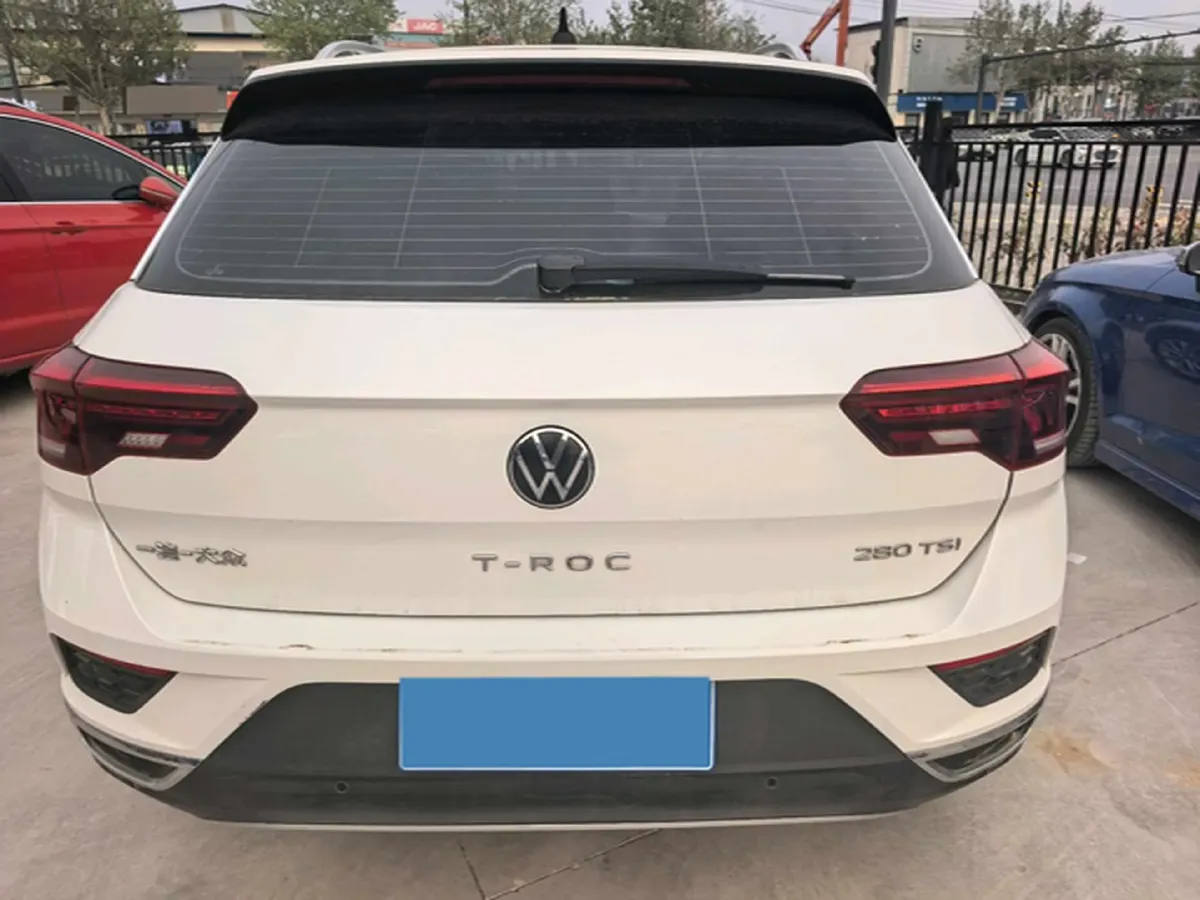 2022 Volkswagen T-Roc 1.4T 150HP L4 7DCT,autocango,china used car exporter,china ev exporter,chinese used car exporter,chinese used ev exporter