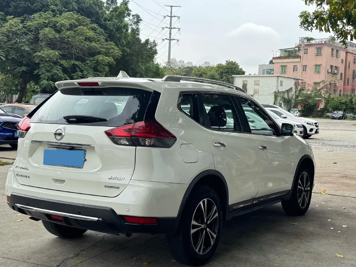 2020 Nissan X-Trail 2.5L 186HP L4 CVT,autocango,china used car exporter,china ev exporter,chinese used car exporter,chinese used ev exporter