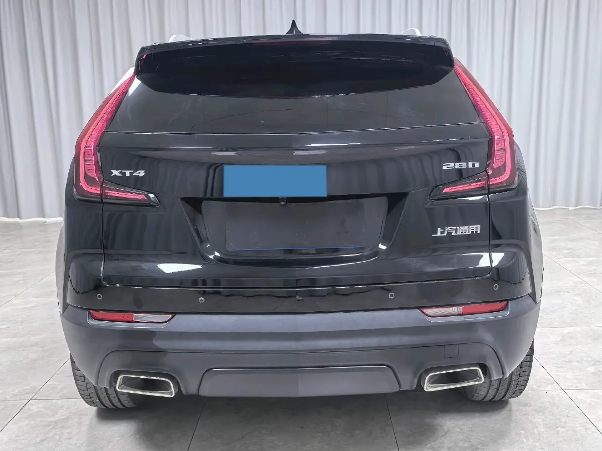 2021 Cadillac XT4 2.0T 237HP L4 9AT,autocango,china used car exporter,china ev exporter,chinese used car exporter,chinese used ev exporter