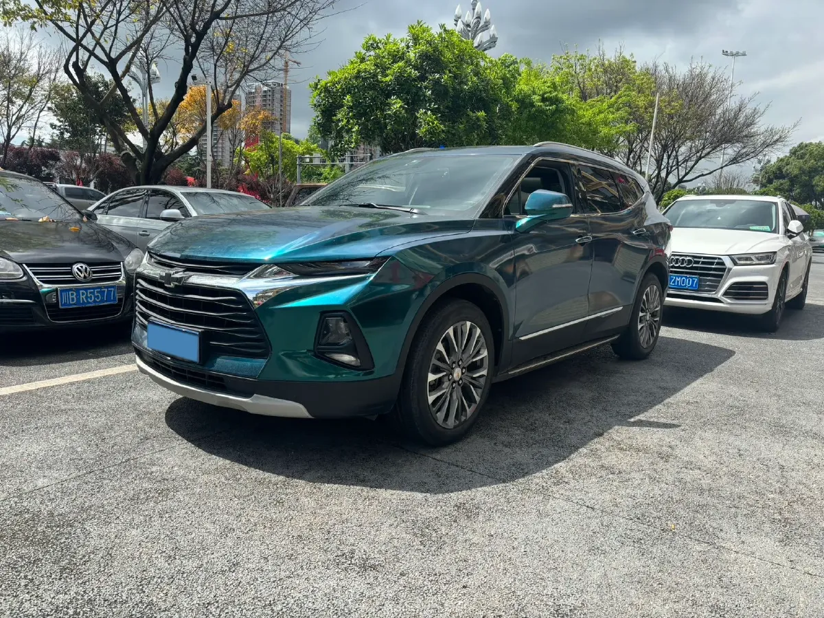 2020 Chevrolet Blazer 2.0T 237HP L4 9AT,autocango,china used car exporter,china ev exporter,chinese used car exporter,chinese used ev exporter