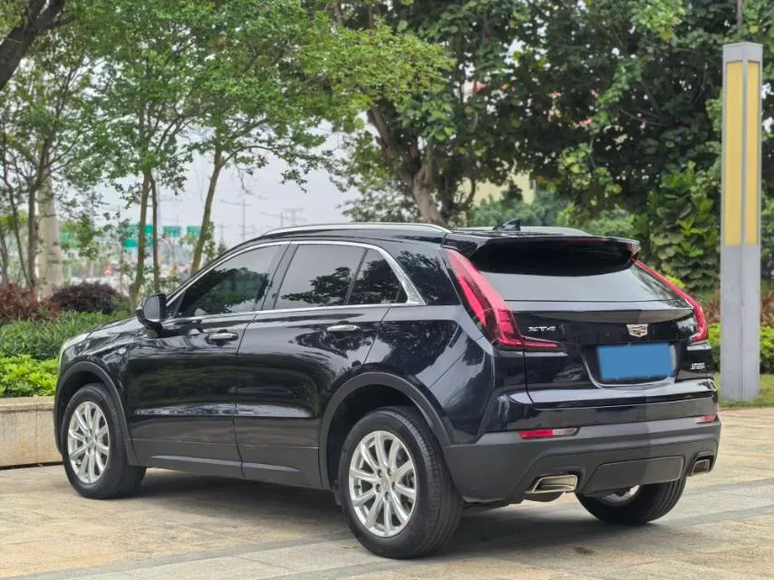 2021 Cadillac XT4 2.0T 237HP L4 9AT,autocango,china used car exporter,china ev exporter,chinese used car exporter,chinese used ev exporter