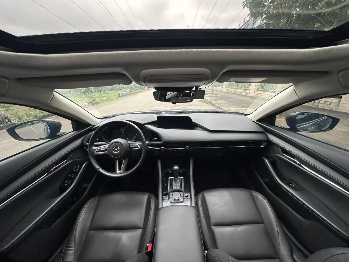 2021 Mazda 3 Axela 2.0L 158HP L4 6AT,autocango,china used car exporter,china ev exporter,chinese used car exporter,chinese used ev exporter