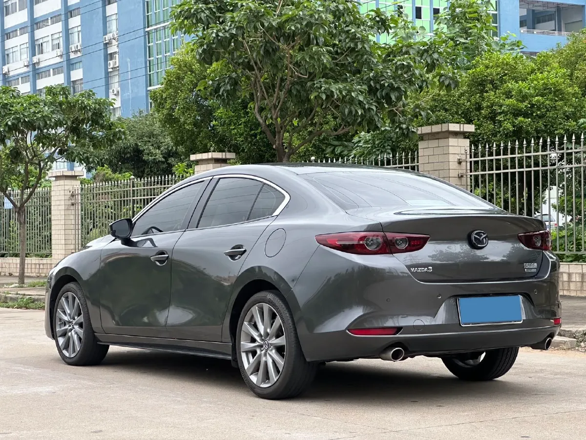 2021 Mazda 3 Axela 2.0L 158HP L4 6AT,autocango,china used car exporter,china ev exporter,chinese used car exporter,chinese used ev exporter