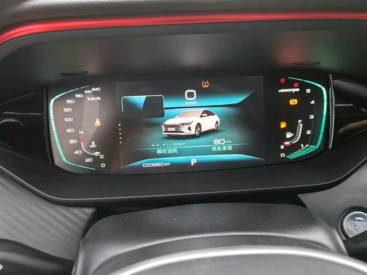 2021 DongFeng Aeolus YiXuan MAX 1.5T 190HP L4 7DCT,autocango,china used car exporter,china ev exporter,chinese used car exporter,chinese used ev exporter