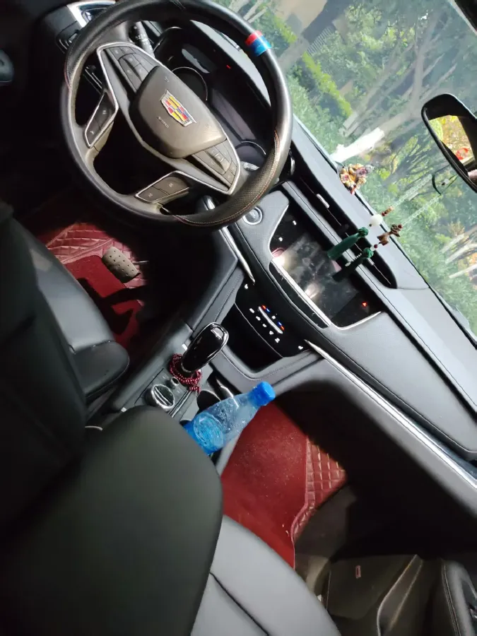 2024 Cadillac XT5 2.0T 237HP L4 9AT,autocango,china used car exporter,china ev exporter,chinese used car exporter,chinese used ev exporter