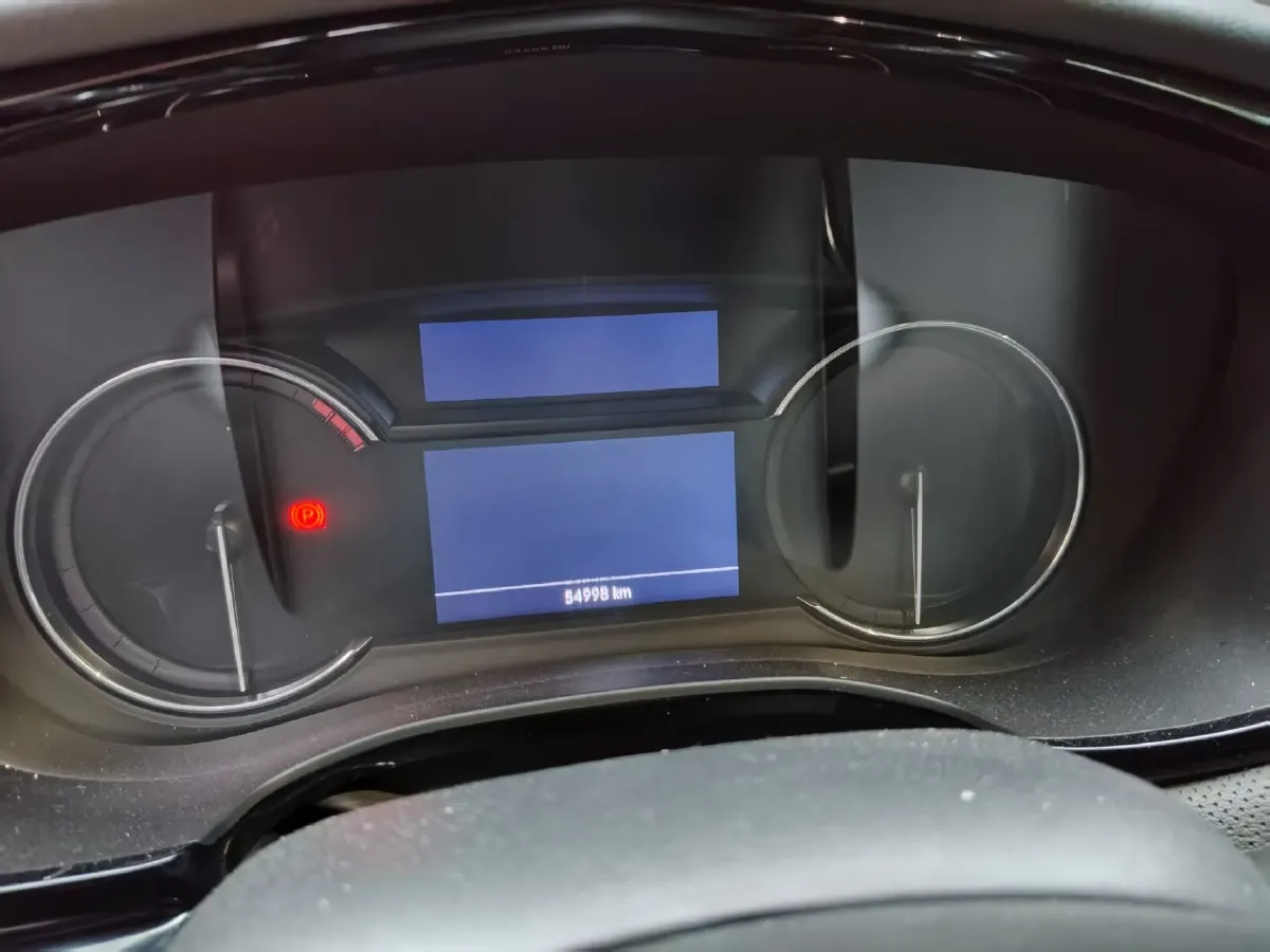 2024 Cadillac XT5 2.0T 237HP L4 9AT,autocango,china used car exporter,china ev exporter,chinese used car exporter,chinese used ev exporter