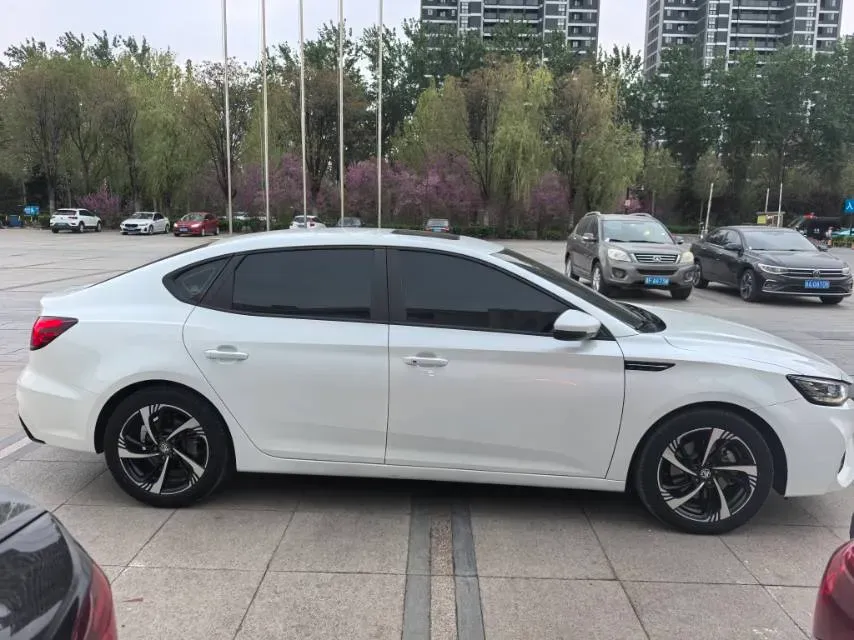 2023 MG MG6 1.5T 181HP L4 7DCT,autocango,china used car exporter,china ev exporter,chinese used car exporter,chinese used ev exporter