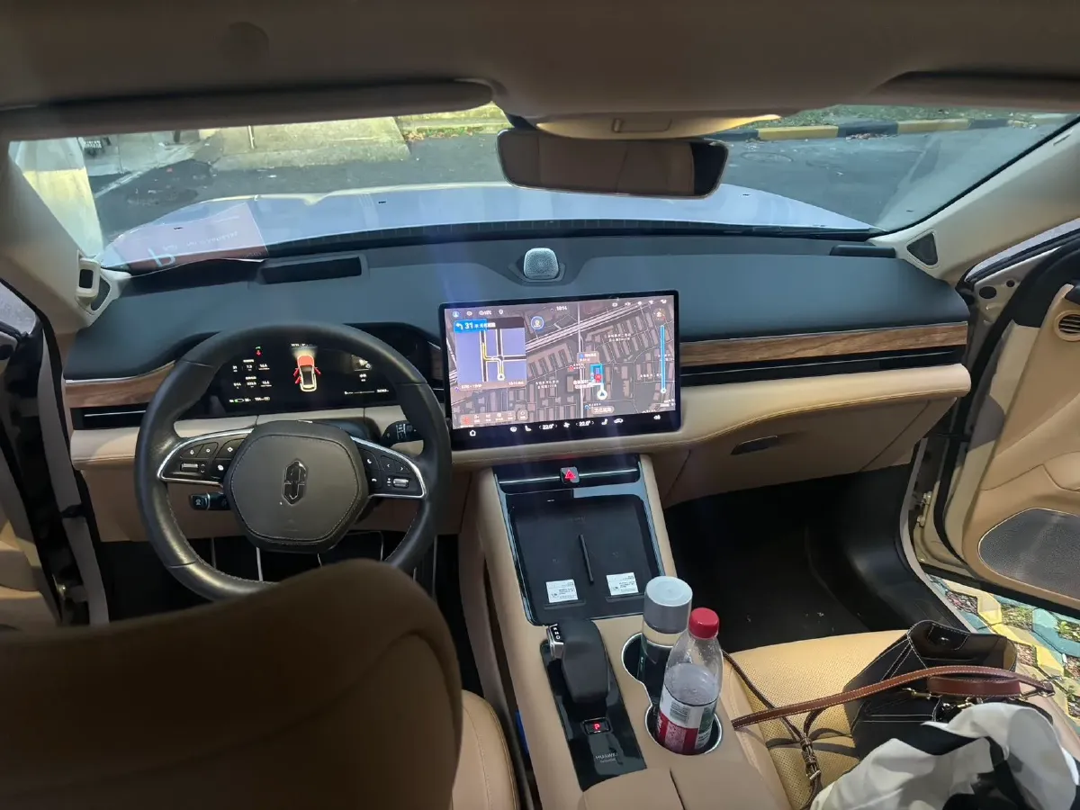 2022 Lincoln Corsair 2.0T 245HP L4 8AT,autocango,china used car exporter,china ev exporter,chinese used car exporter,chinese used ev exporter