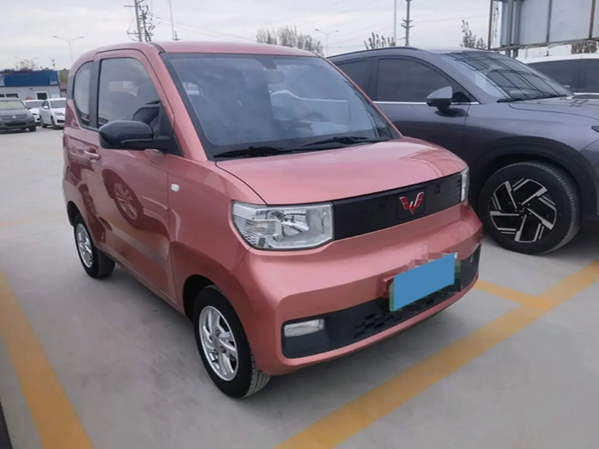 2020 WuLing HongGuang MINI EV BEV 9KWH,autocango,china used car exporter,china ev exporter,chinese used car exporter,chinese used ev exporter