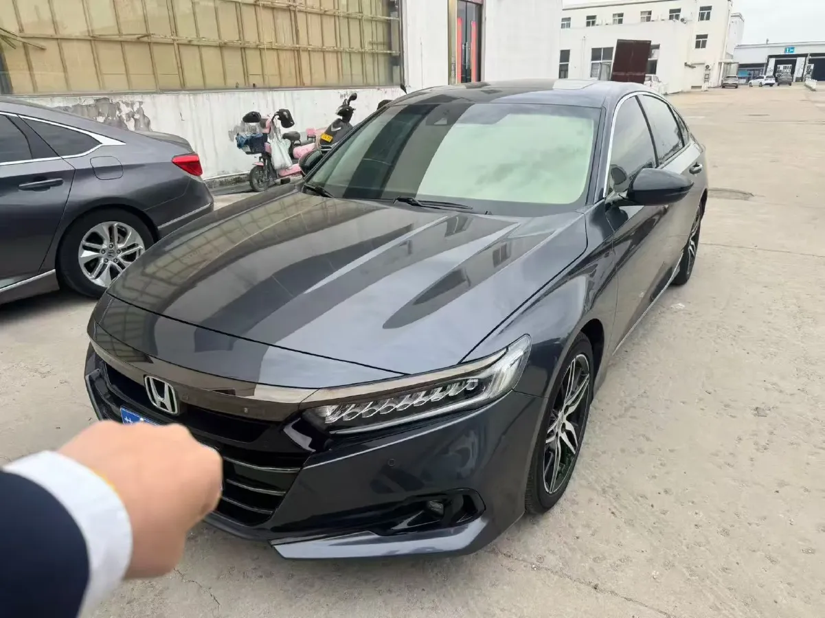 2022 Honda Accord 1.5T 194HP L4 CVT,autocango,china used car exporter,china ev exporter,chinese used car exporter,chinese used ev exporter