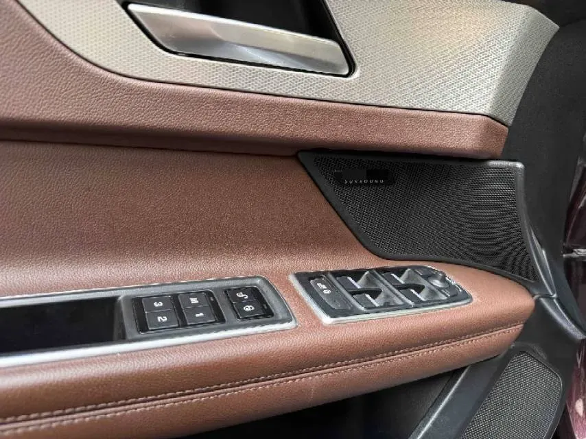 2018 Jaguar XF 2.0T 250HP L4 8AT,autocango,china used car exporter,china ev exporter,chinese used car exporter,chinese used ev exporter