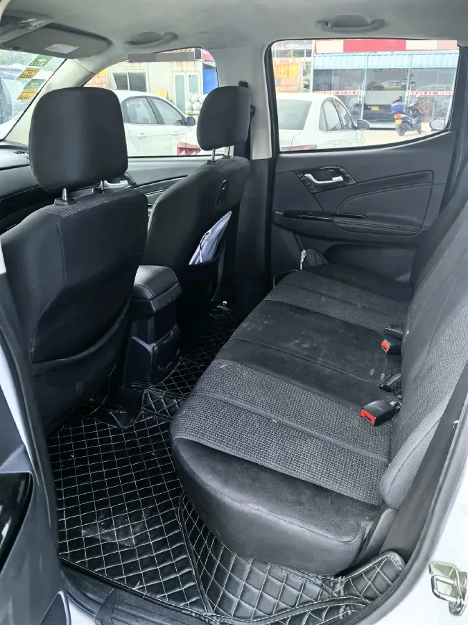 2020 Isuzu LingTuo 2.5T 150HP L4 6AT,autocango,china used car exporter,china ev exporter,chinese used car exporter,chinese used ev exporter