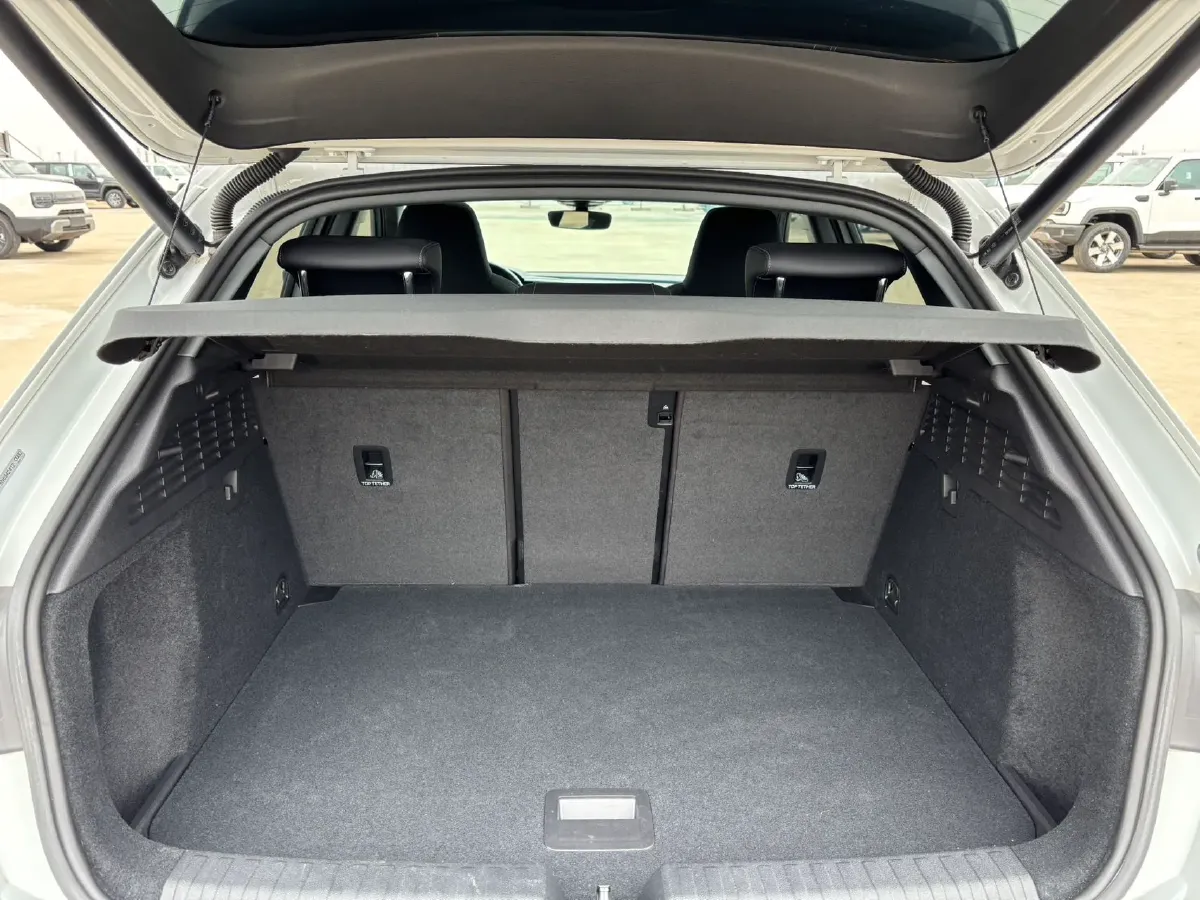 2022 Audi A3 1.4T 150HP L4 7DCT,autocango,china used car exporter,china ev exporter,chinese used car exporter,chinese used ev exporter