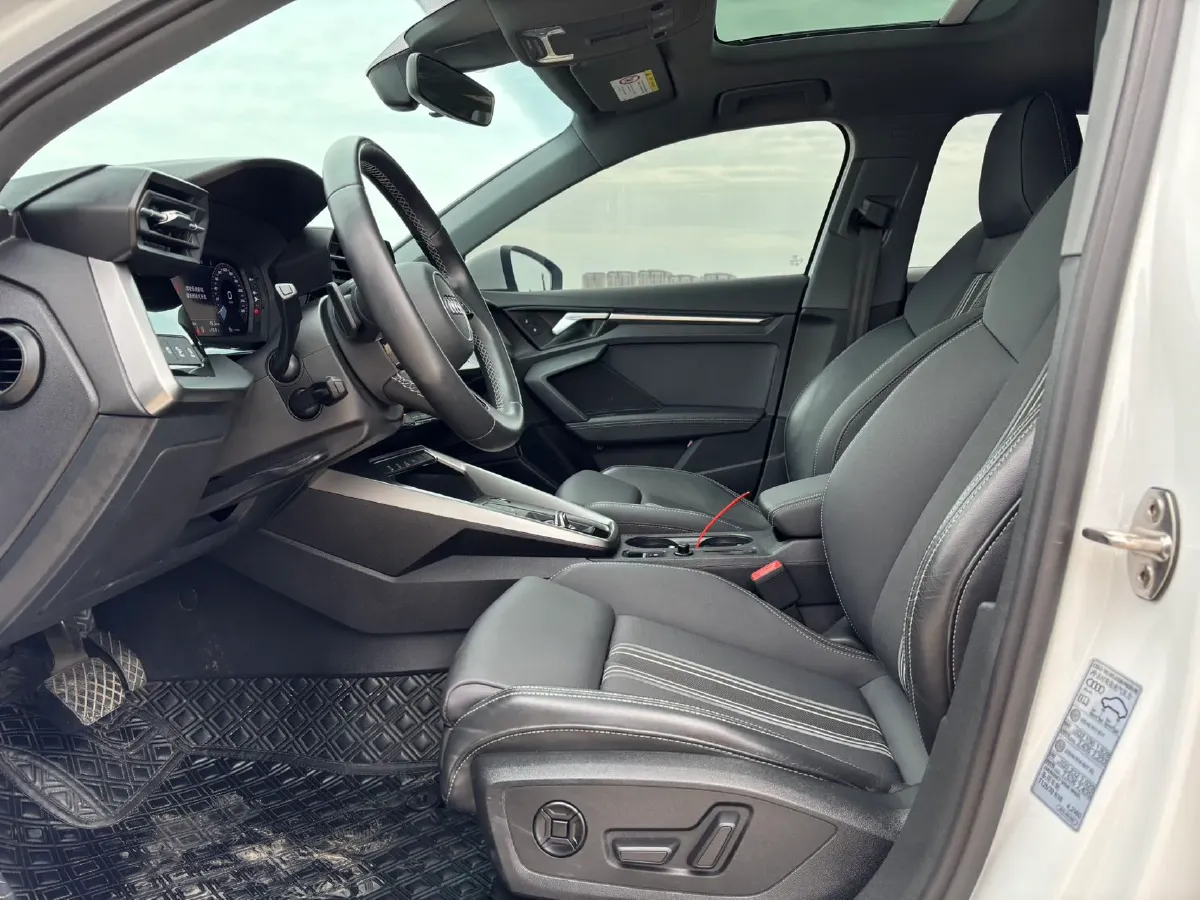 2022 Audi A3 1.4T 150HP L4 7DCT,autocango,china used car exporter,china ev exporter,chinese used car exporter,chinese used ev exporter