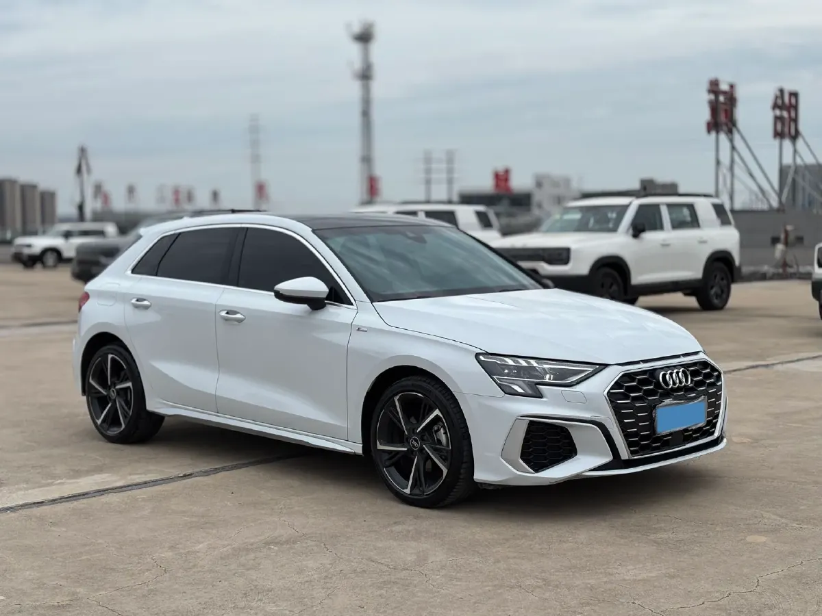 2022 Audi A3 1.4T 150HP L4 7DCT,autocango,china used car exporter,china ev exporter,chinese used car exporter,chinese used ev exporter