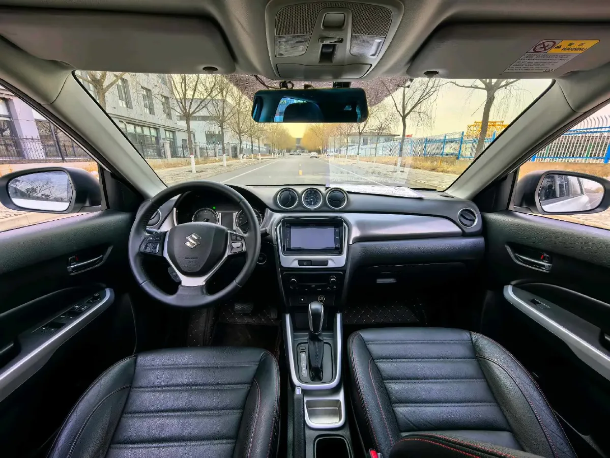 2016 Suzuki Vitara 1.4T 140HP L4 6AT,autocango,china used car exporter,china ev exporter,chinese used car exporter,chinese used ev exporter