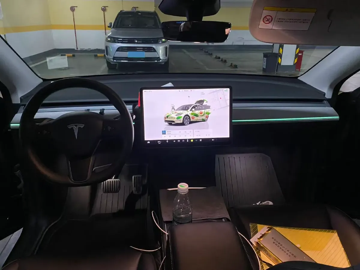 2024 Tesla Model Y BEV 78.4KWH,autocango,china used car exporter,china ev exporter,chinese used car exporter,chinese used ev exporter